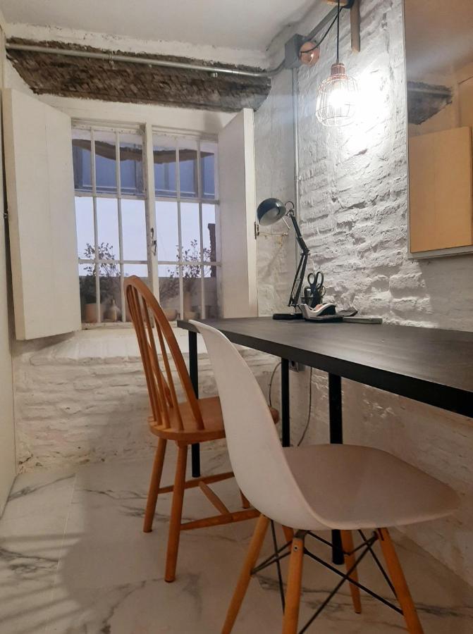 Downtown Loft In A 16Th Century Convent Apartment Севиля Екстериор снимка
